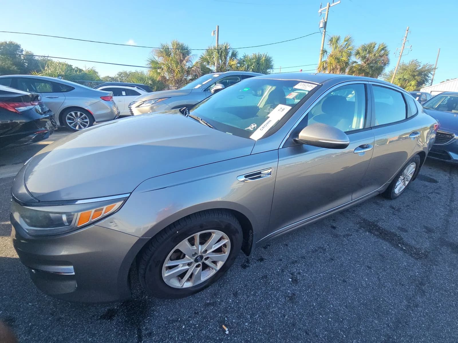 2016 Kia Optima — three-quarter front