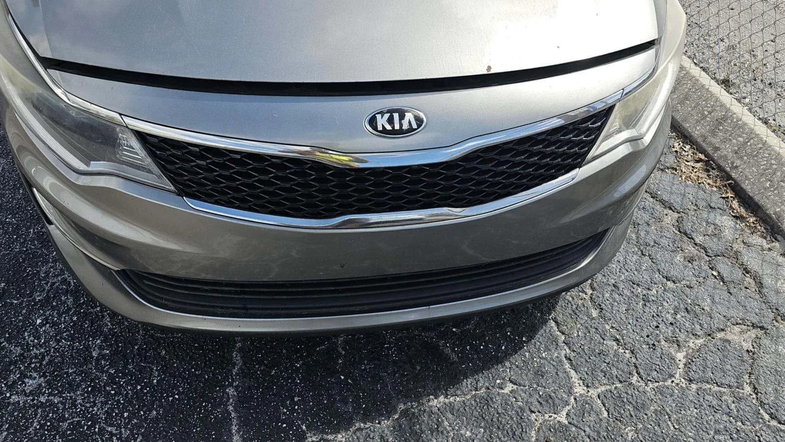 2016 Kia Optima — photo 18