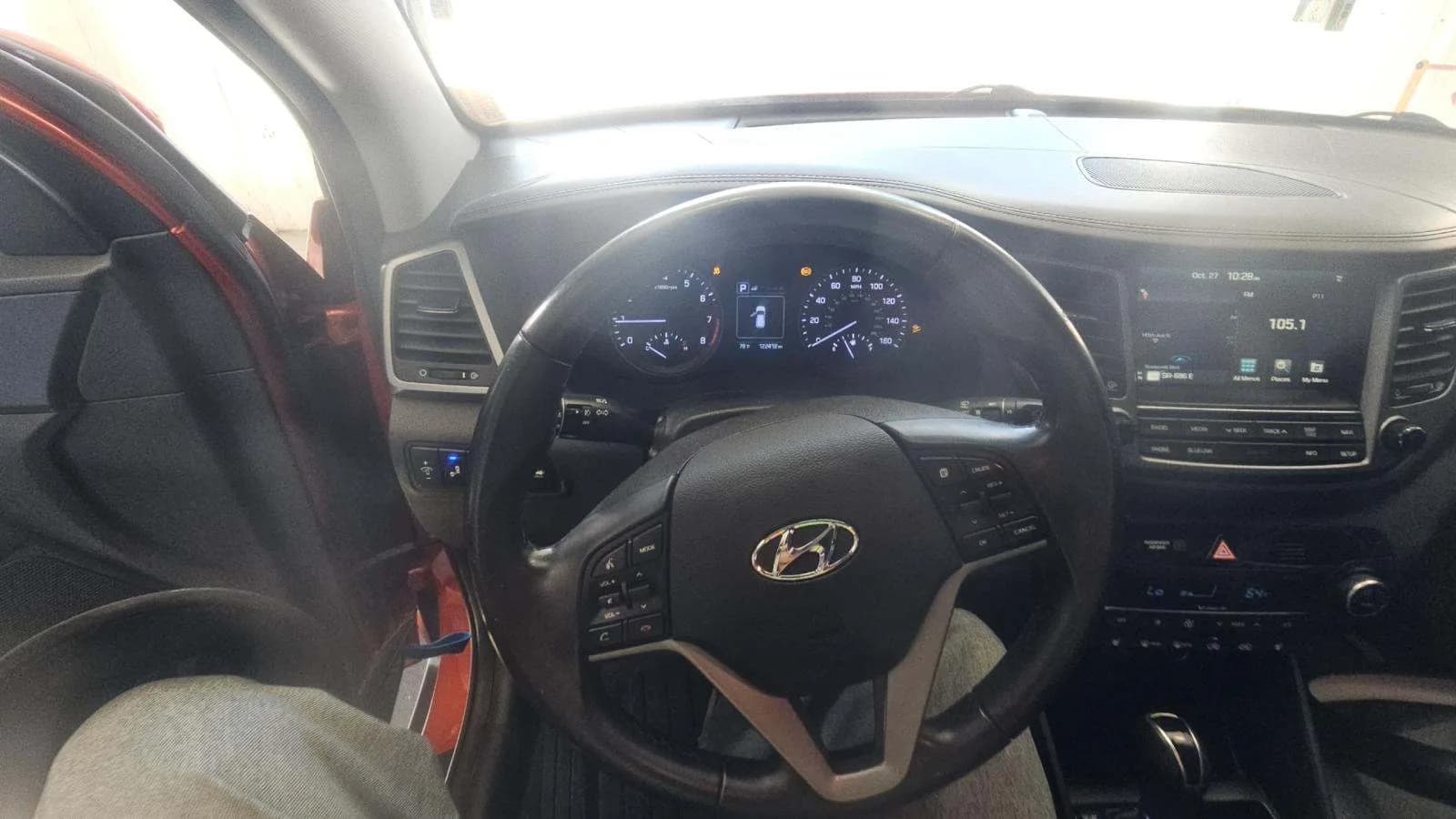 2017 Hyundai Tucson Limited — photo 28
